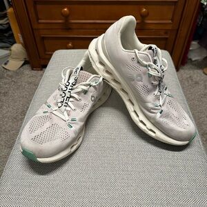 ON Running Cloudsurfer Pearl | Ivory Size 11